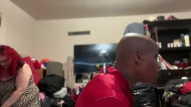 Snapshot of assntitz333 chatting on 04.12.26 assntitz333 online show from 04.12.26