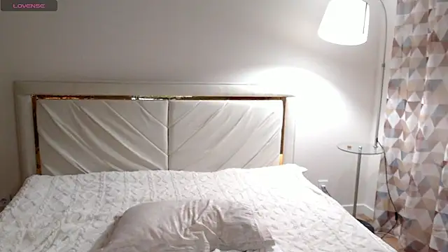 Snapshot of mystiksirenn chatting on 02.01.25 mystiksirenn online show from 02.01.25