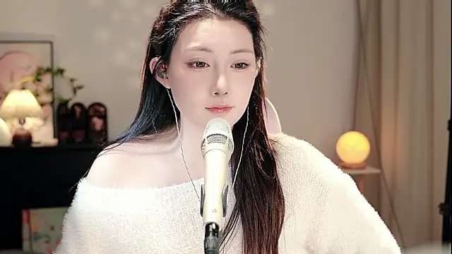 Dou-Dou-er online show from 11.11.25