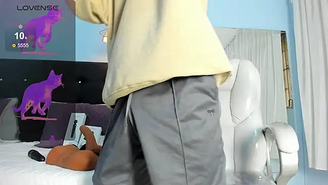 Cum hunters online show from 12.19.25