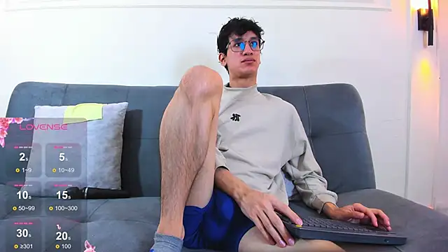 Cum hunters online show from 05.13.26
