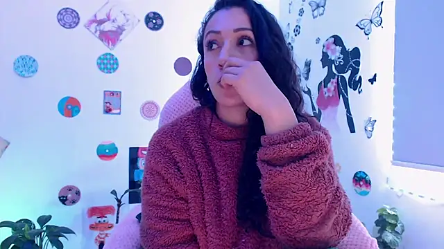 Snapshot of samy_love35 chatting on 03.04.25 samy love35 online show from 03.04.25