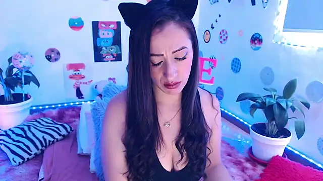 Snapshot of samy_love35 chatting on 03.22.25 samy love35 online show from 03.22.25