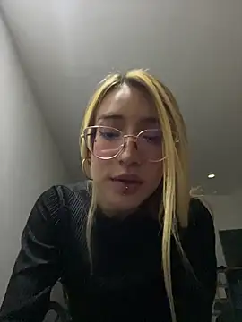 Snapshot of Princess_tokyo chatting on 05.13.26 Princess tokyo online show from 05.13.26