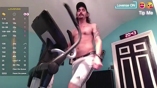 Snapshot of riffraphboi chatting on 09.10.25 riffraphboi online show from 09.10.25