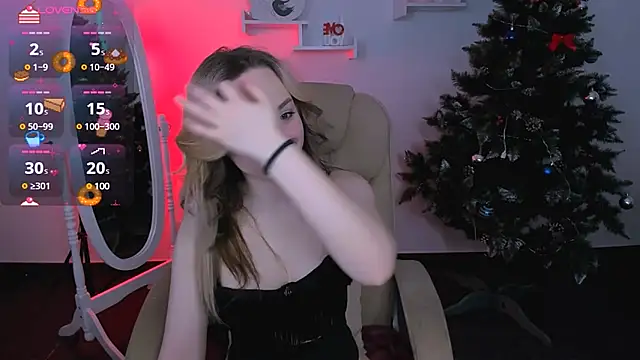 Snapshot of Noirael chatting on 01.17.25 Noirael online show from 01.17.25