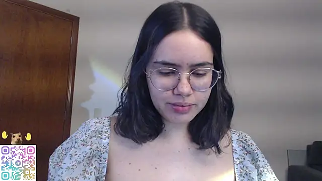 crystalll room online show from 07.30.26