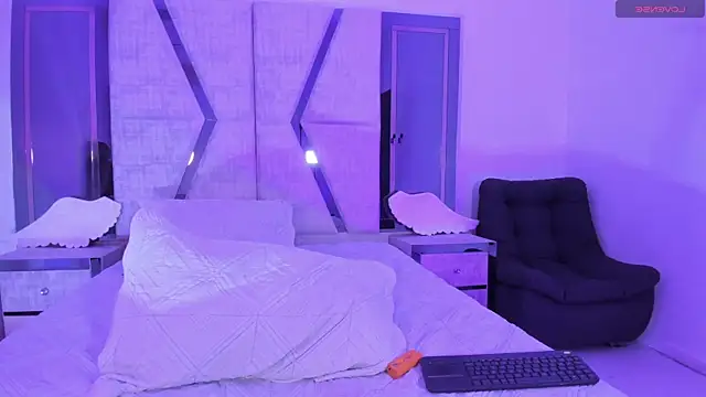 Alahiaa  online show from 01.31.25