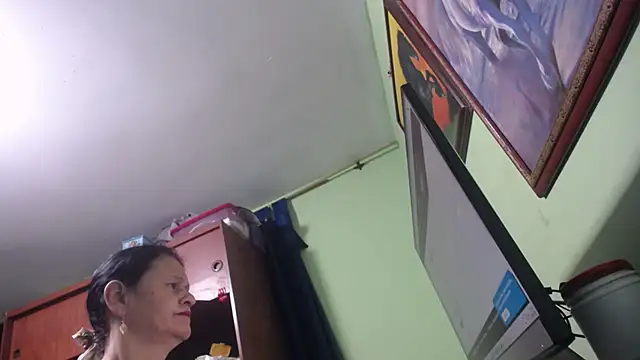 jazmin mature  online show from 02.23.25