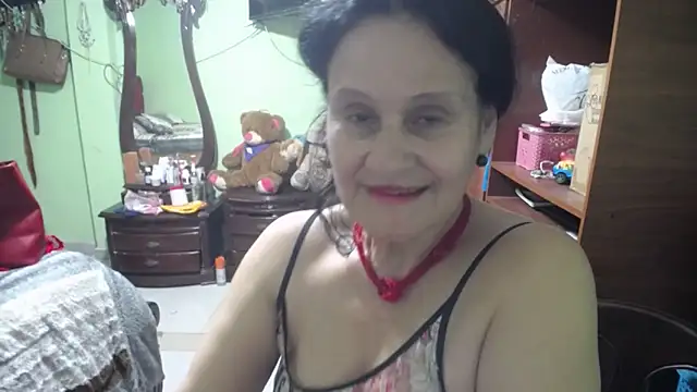 jazmin mature  online show from 09.30.25