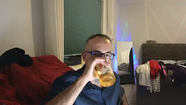 Snapshot of TheConfidentialClub chatting on 02.16.25 TheConfidentialClub online show from 02.16.25