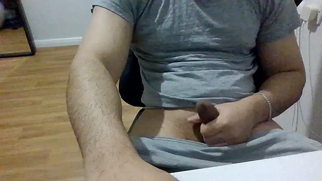 Snapshot of scoobydoo7892 chatting on 11.07.25 scoobydoo7892 online show from 11.07.25