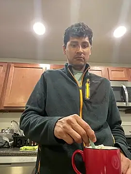 Snapshot of PerroDemonioHot chatting on 03.22.25 PerroDemonioHot online show from 03.22.25