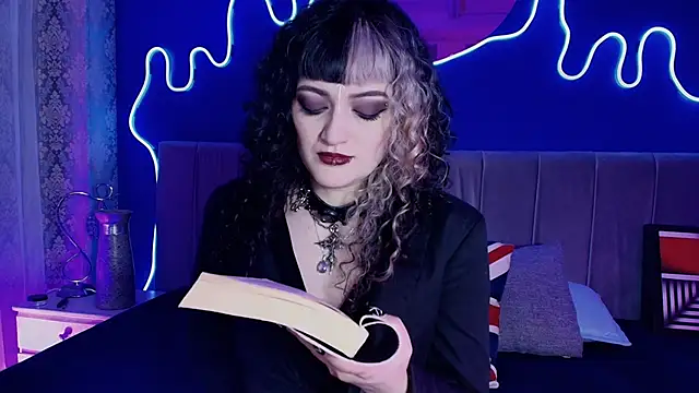 JeanneSabatier online show from 06.06.26
