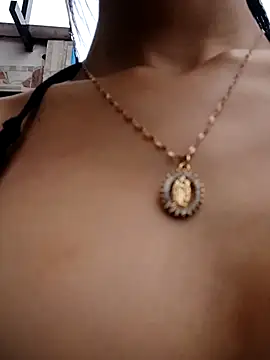 Zoe Sweett18 online show from 03.15.25