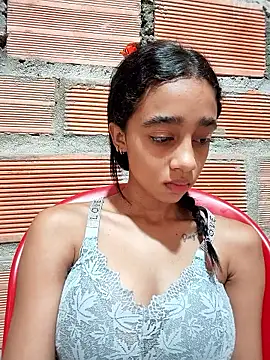 Zoe Sweett18 online show from 11.05.25