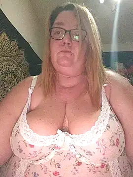 diosacurvy1984 online show from 02.05.26