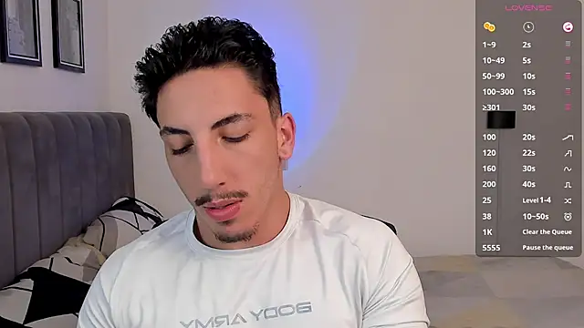 dylanspencer28 online show from 03.04.25