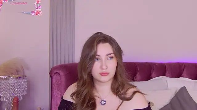 KiraBarlows online show from 07.11.26
