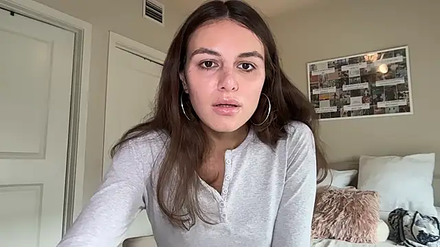 graciesmith27 online show from 04.30.26