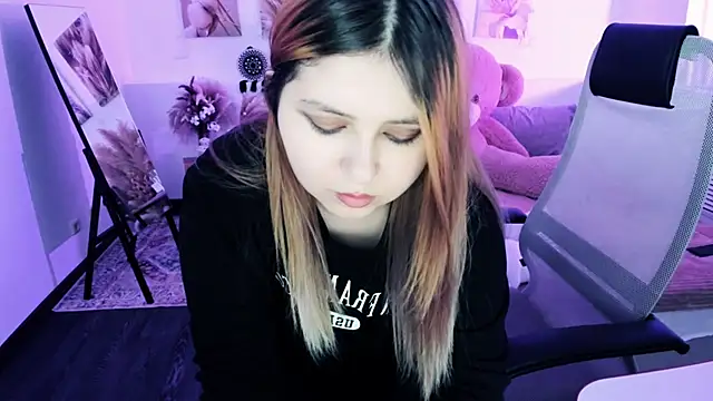 DiaAngell online show from 04.29.26