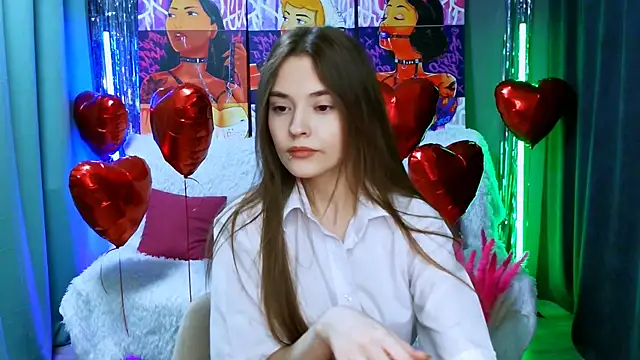 Snapshot of RayWillliams chatting on 02.23.25 RayWillliams online show from 02.23.25