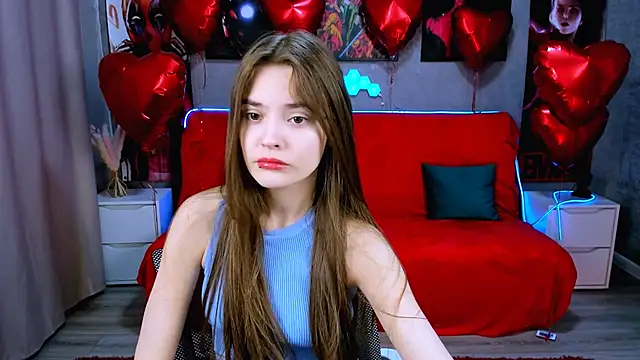 Snapshot of RayWillliams chatting on 03.07.25 RayWillliams online show from 03.07.25