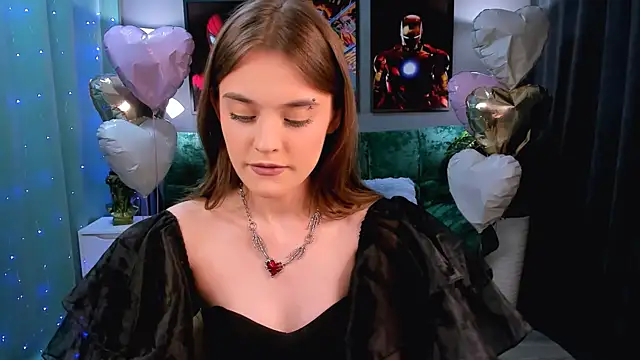 Snapshot of RayWillliams chatting on 03.04.26 RayWillliams online show from 03.04.26