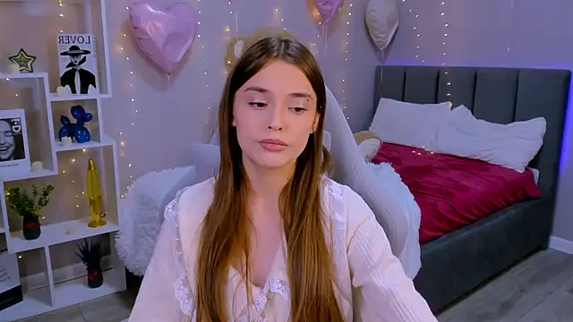 Snapshot of RayWillliams chatting on 03.10.26 RayWillliams online show from 03.10.26