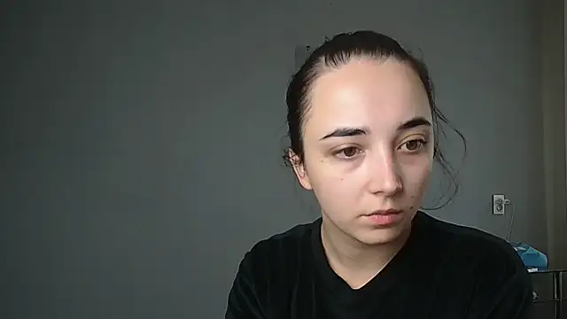 Eva Gloryy online show from 11.01.25