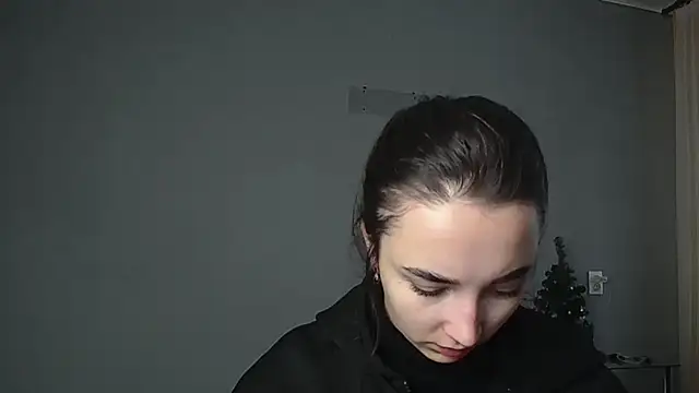 Eva Gloryy online show from 01.06.26