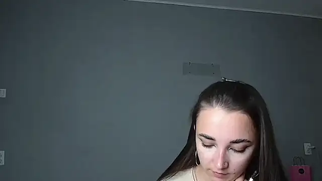 Eva Gloryy online show from 06.21.26