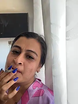 Snapshot of Lili__taylor chatting on 02.23.25 Lili taylor online show from 02.23.25