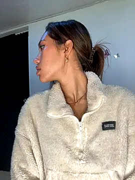 zoe storm online show from 09.29.25