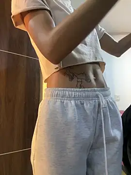 zoe storm online show from 11.14.25