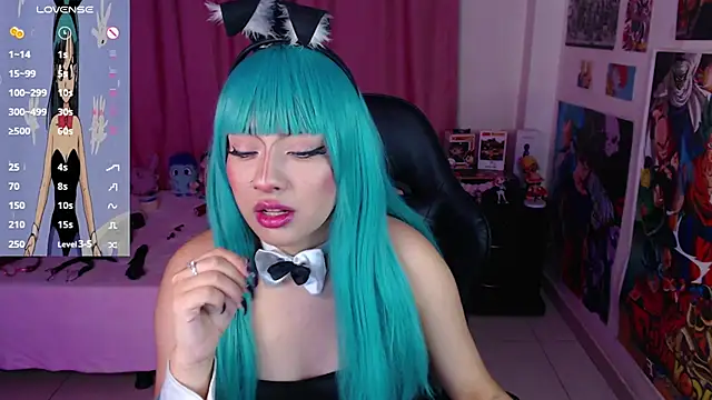 lily3 4 online show from 11.04.25