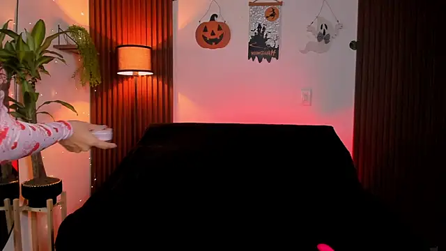 Georgina caruso online show from 10.17.25