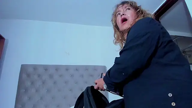 Dayana  Ospina online show from 02.21.25