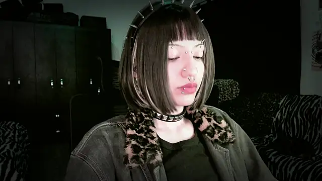roxy toxic online show from 05.11.26