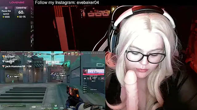 EveBaker04 online show from 03.09.25