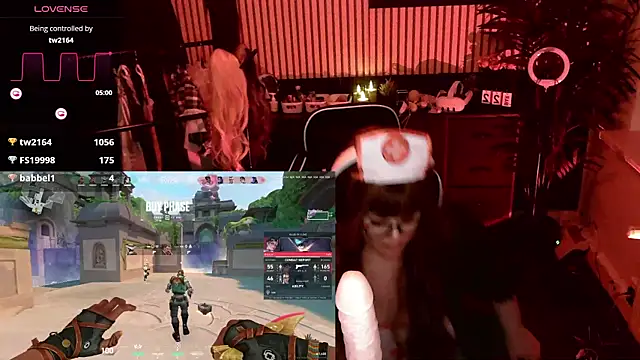 EveBaker04 online show from 03.22.25