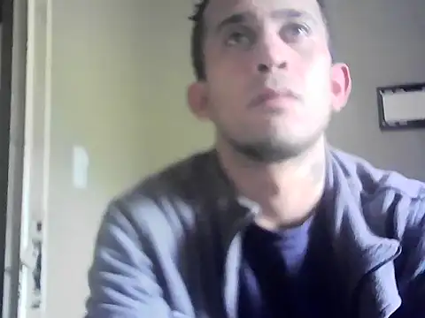 EstebanAkyLu online show from 05.20.26