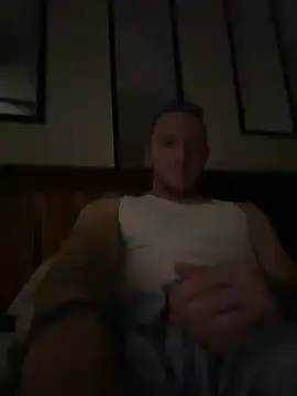 Snapshot of biggzee6 chatting on 02.17.26 biggzee6 online show from 02.17.26