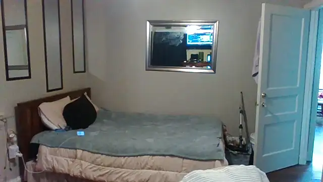 Snapshot of biggzee6 chatting on 02.26.26 biggzee6 online show from 02.26.26