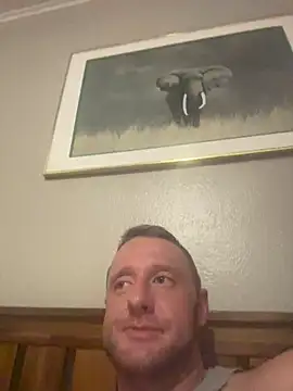 Snapshot of biggzee6 chatting on 03.11.26 biggzee6 online show from 03.11.26