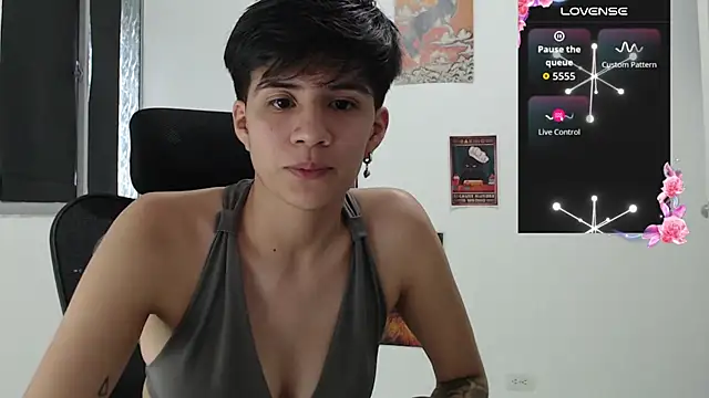 Snapshot of Dha_lia0 chatting on 05.17.26 Dha lia0 online show from 05.17.26