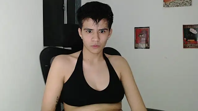 Snapshot of Dha_lia0 chatting on 06.22.26 Dha lia0 online show from 06.22.26