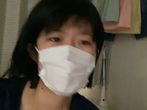 Snapshot of riri_riri_jp chatting on 10.10.25 riri riri jp online show from 10.10.25