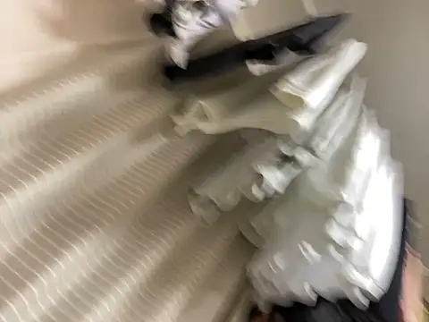 Snapshot of riri_riri_jp chatting on 10.26.25 riri riri jp online show from 10.26.25