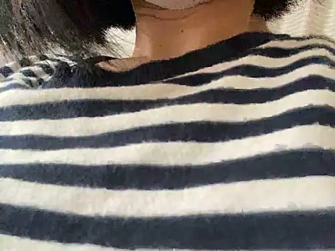 Snapshot of riri_riri_jp chatting on 11.08.25 riri riri jp online show from 11.08.25